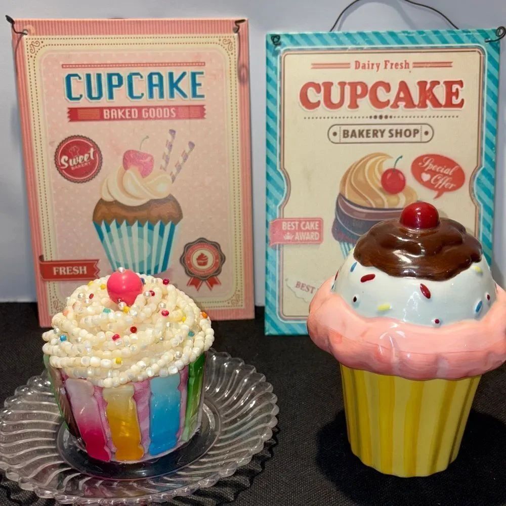 Colorful Cupcake lot